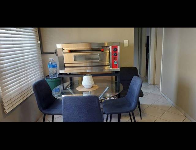 3 BEDROOM HOUSE FOR SALE IN ROSSLYN